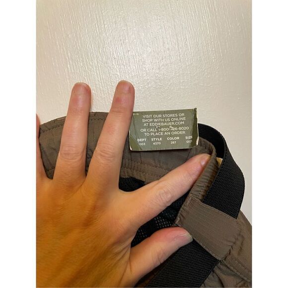 Eddie Bauer Tan  Convertible Cargo Belted Pants Mens size L NWT - Picture 16 of 16